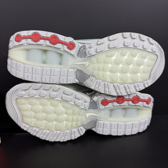 Nike Air Max DN Seafoam Metallic Silver Green Sneaker HJ9636-001 Women Size 6.5 - Picture 11 of 13